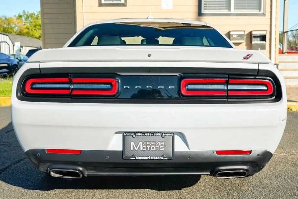 2021 Dodge Challenger 3rd Gen - Image 6 of 18