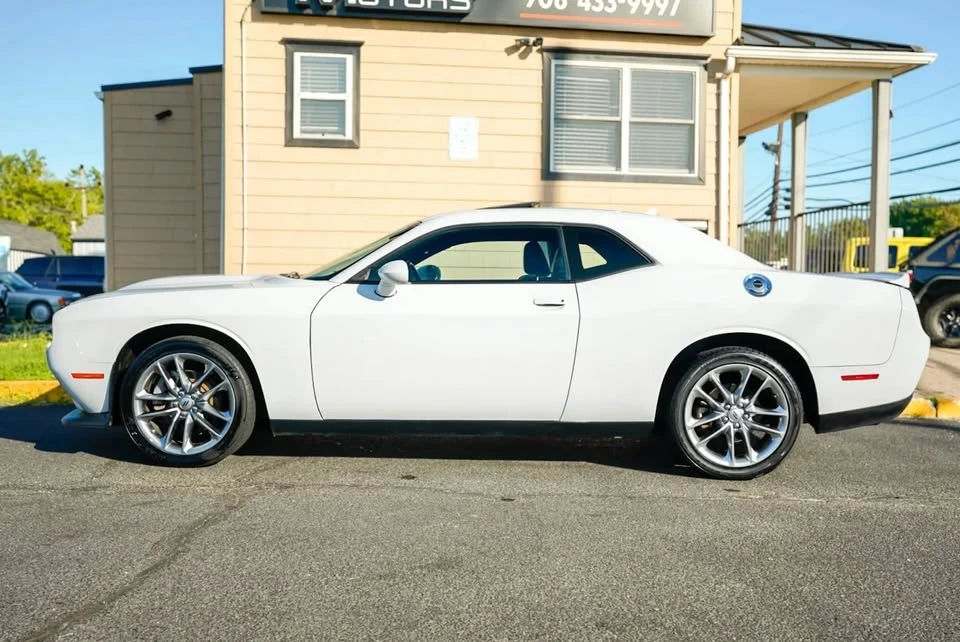 2021 Dodge Challenger 3rd Gen - Image 8 of 18