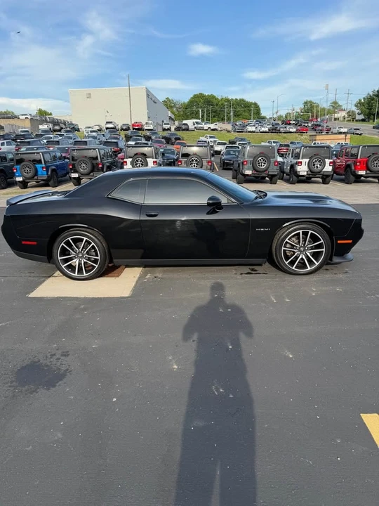 2021 Dodge Challenger 3rd Gen - Image 4 of 15
