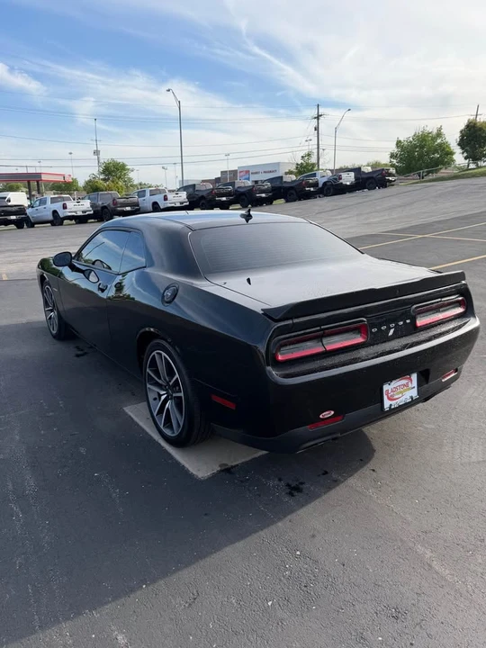 2021 Dodge Challenger 3rd Gen - Image 5 of 15