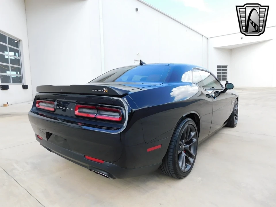 2021 Dodge Challenger 3rd Gen - Image 12 of 12