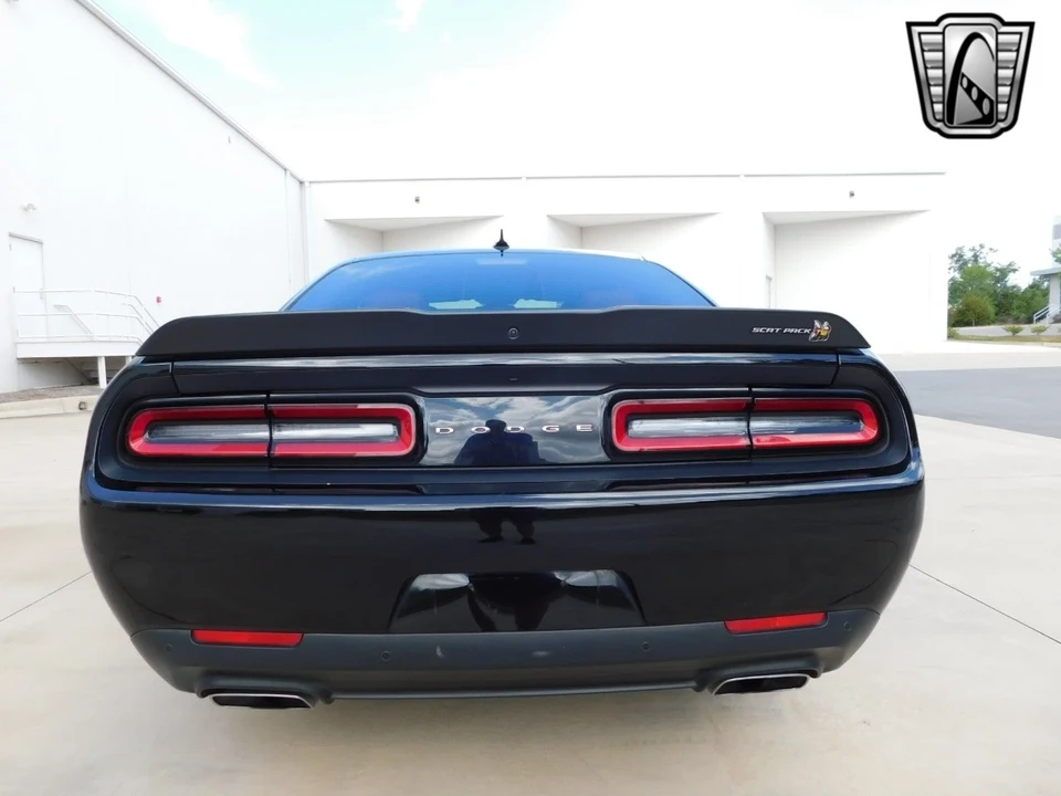 2021 Dodge Challenger 3rd Gen - Image 11 of 12