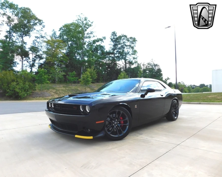 2021 Dodge Challenger 3rd Gen - Image 3 of 12