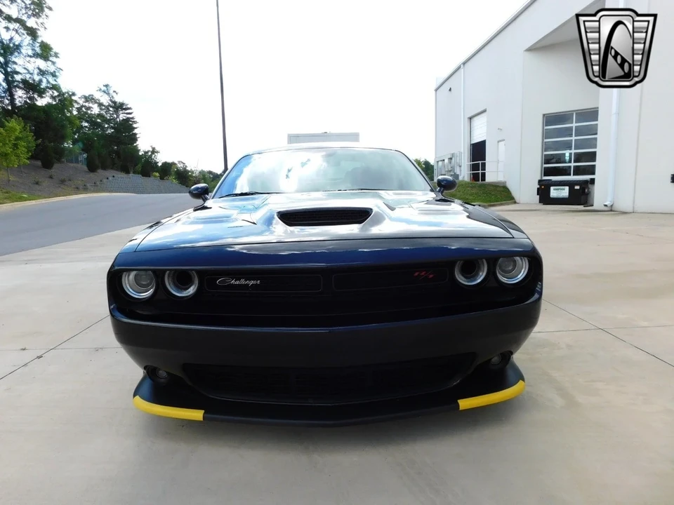 2021 Dodge Challenger 3rd Gen - Image 4 of 12