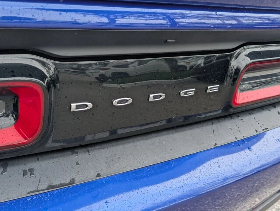2021 Dodge Challenger 3rd Gen - Image 14 of 21