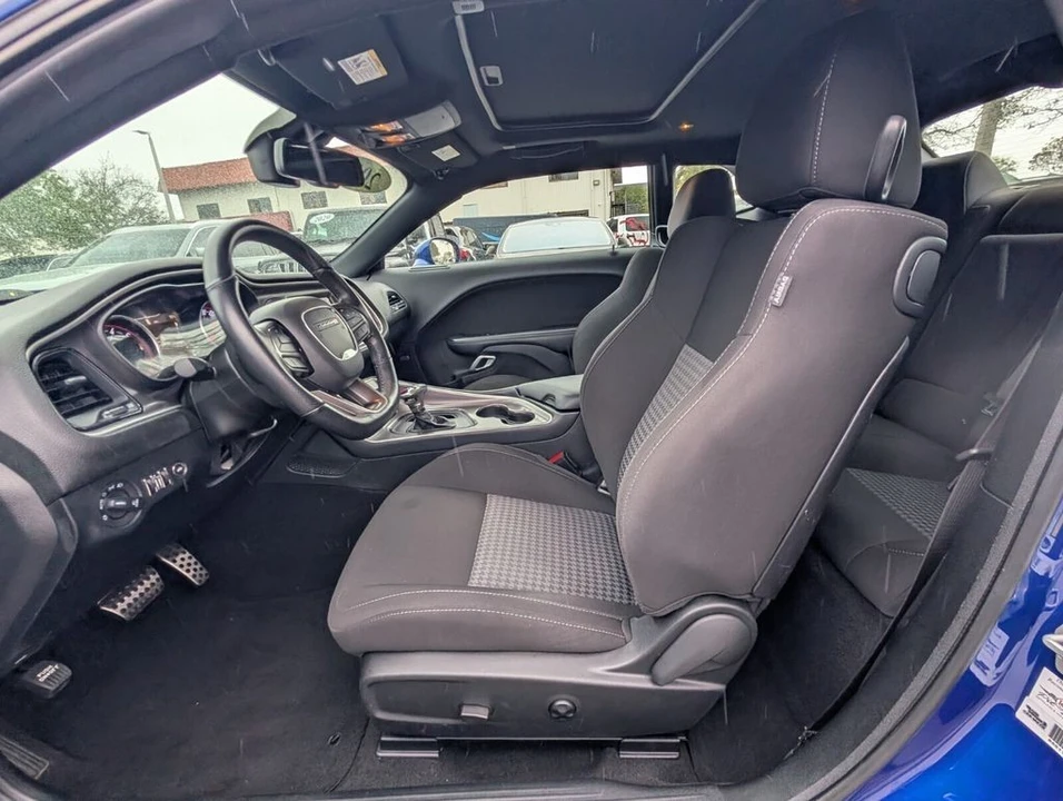 2021 Dodge Challenger 3rd Gen - Image 11 of 21