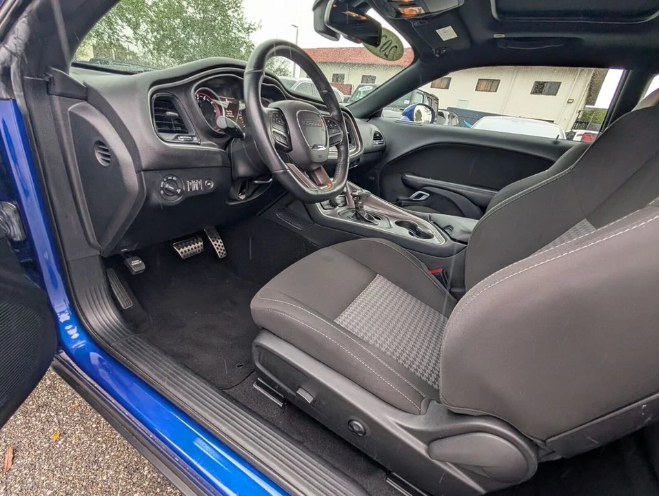 2021 Dodge Challenger 3rd Gen - Image 12 of 21