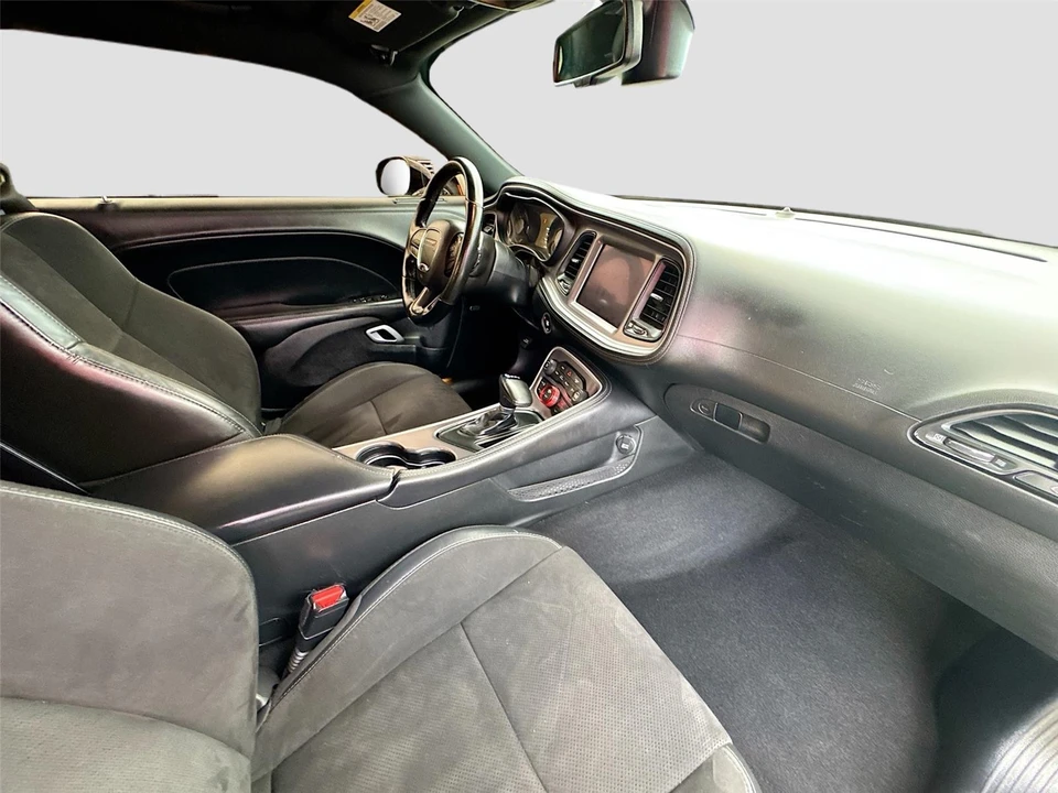 2021 Dodge Challenger 3rd Gen - Image 9 of 13