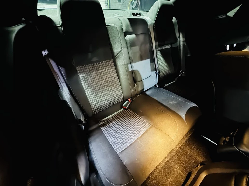 2021 Dodge Challenger 3rd Gen - Image 22 of 26