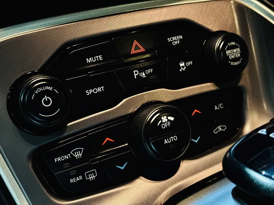 2021 Dodge Challenger 3rd Gen - Image 25 of 26