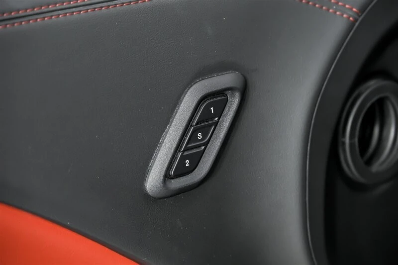 2021 Dodge Challenger 3rd Gen - Image 19 of 21