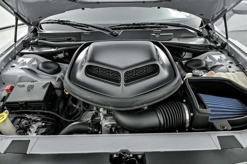 2021 Dodge Challenger 3rd Gen - Image 17 of 21