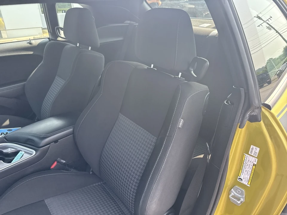 2021 Dodge Challenger 3rd Gen - Image 13 of 16