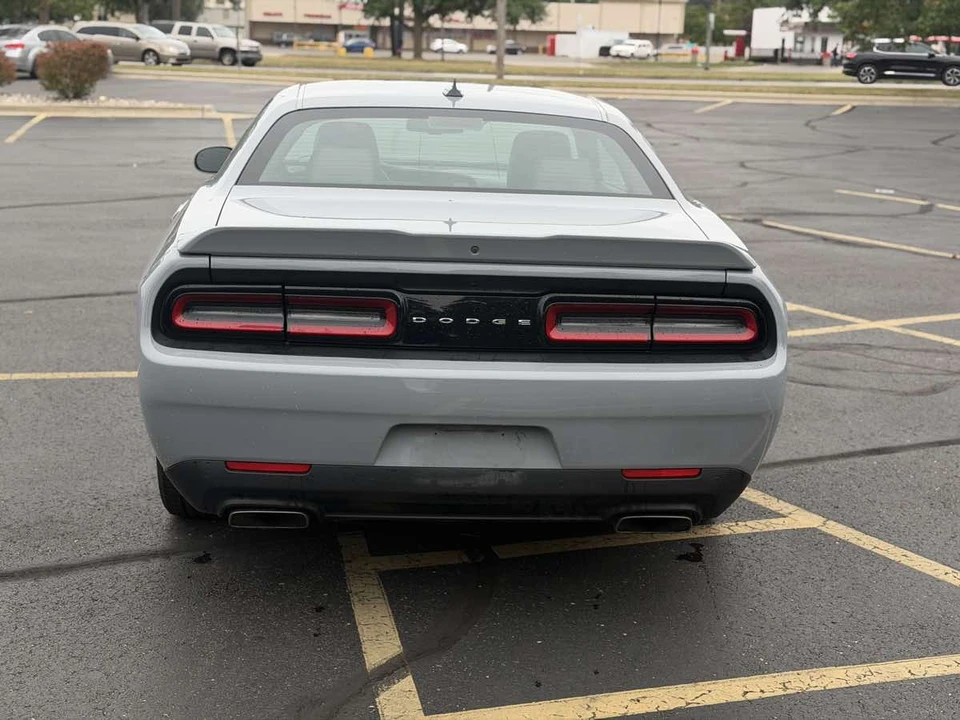 2021 Dodge Challenger 3rd Gen - Image 7 of 23