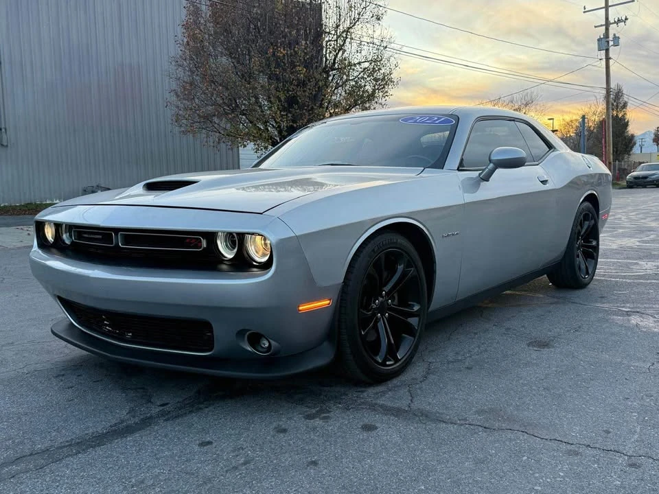 2021 Dodge Challenger 3rd Gen - Image 2 of 9