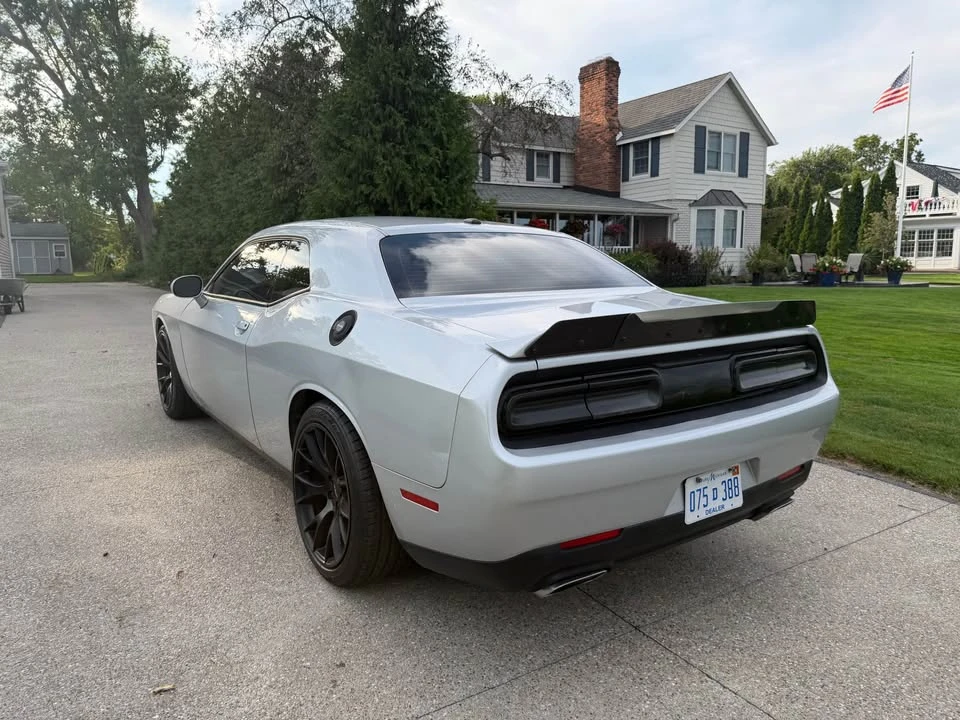 2021 Dodge Challenger 3rd Gen - Image 8 of 9