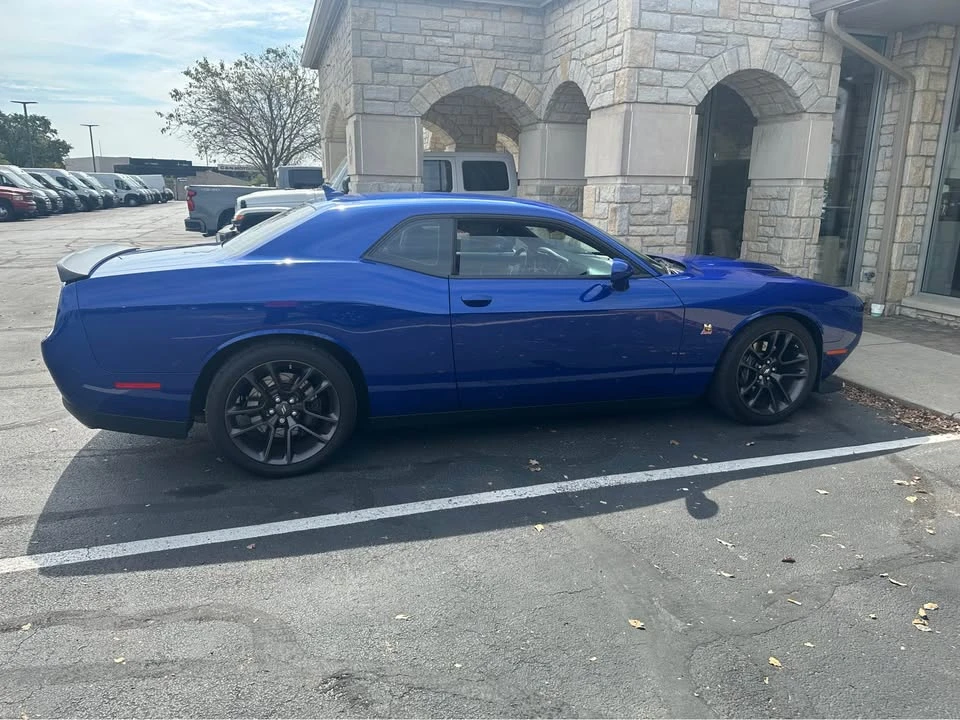 2021 Dodge Challenger 3rd Gen - Image 2 of 8