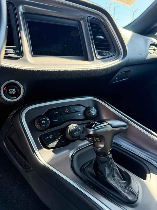 2021 Dodge Challenger 3rd Gen - Image 6 of 8