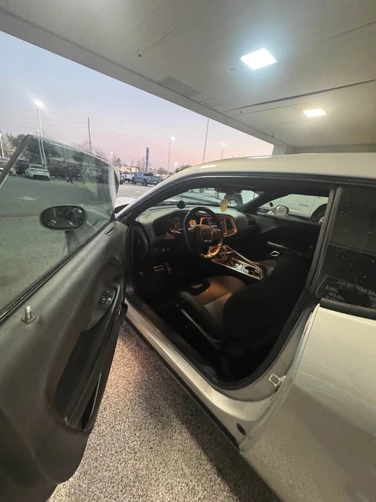 2021 Dodge Challenger 3rd Gen - Image 6 of 15