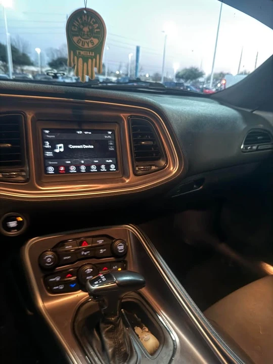 2021 Dodge Challenger 3rd Gen - Image 8 of 15