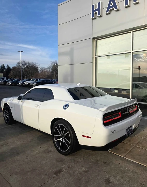 2021 Dodge Challenger 3rd Gen - Image 2 of 9