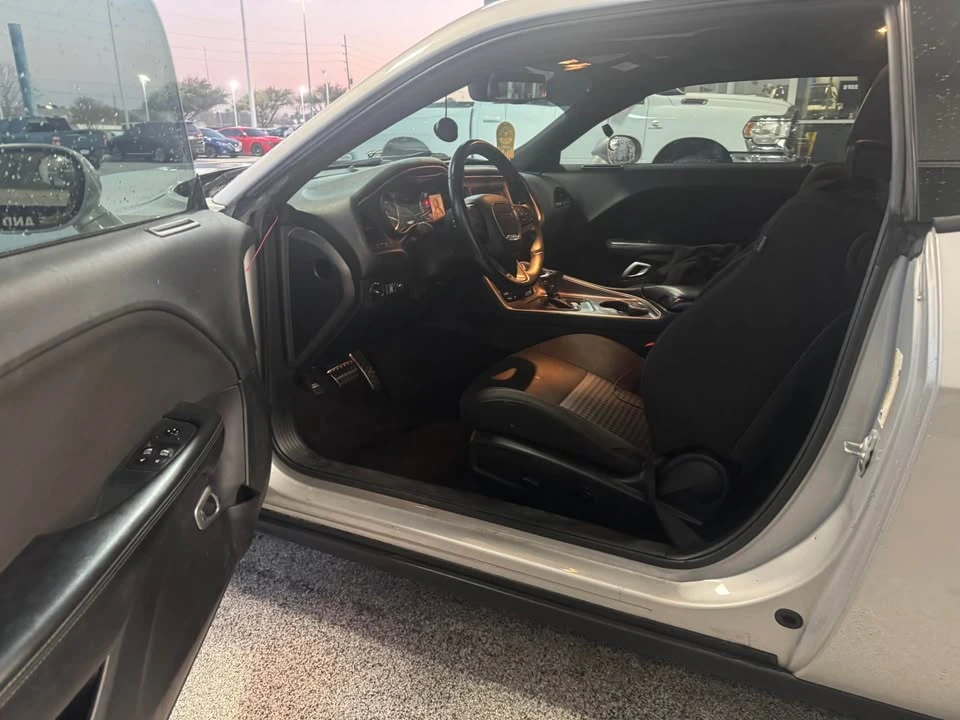 2021 Dodge Challenger 3rd Gen - Image 4 of 15