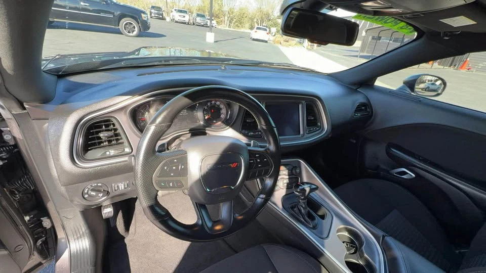 2021 Dodge Challenger 3rd Gen - Image 6 of 8