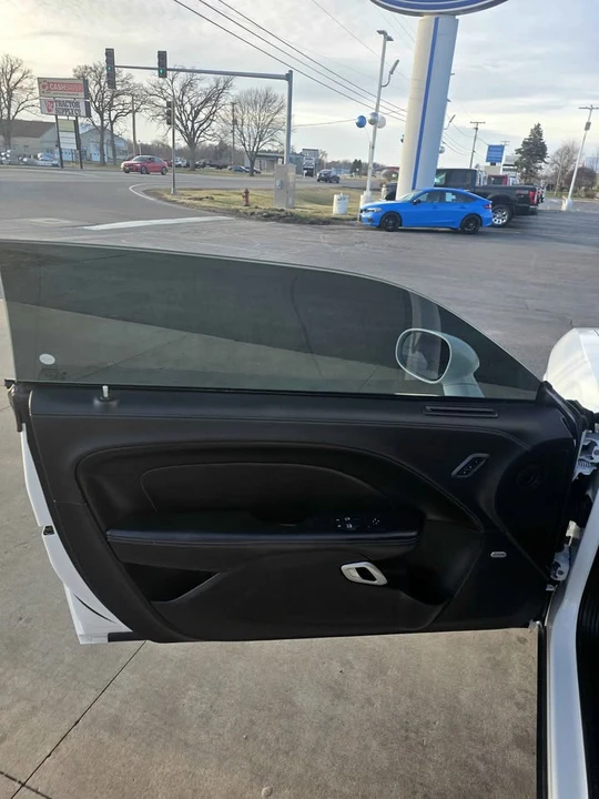 2021 Dodge Challenger 3rd Gen - Image 4 of 9