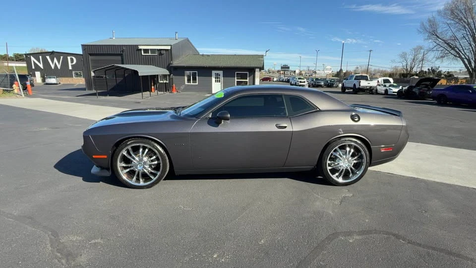 2021 Dodge Challenger 3rd Gen - Image 2 of 8
