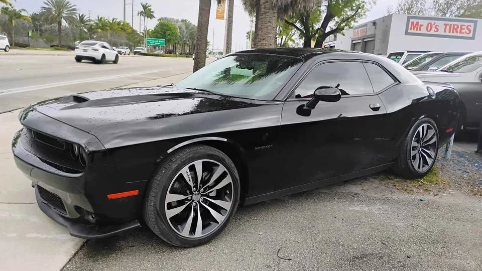 2021 Dodge Challenger 3rd Gen - Image 4 of 9