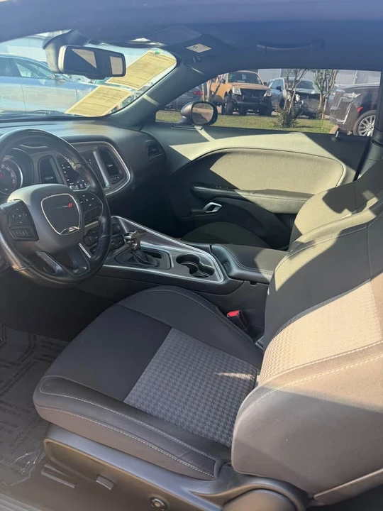 2021 Dodge Challenger 3rd Gen - Image 5 of 6