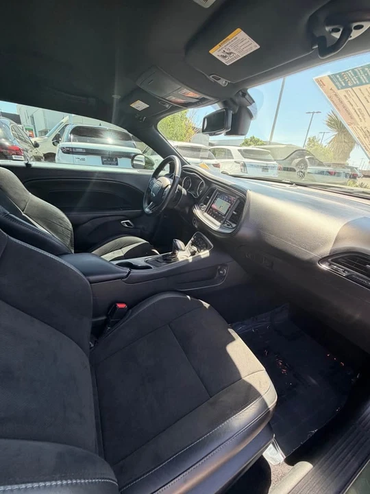 2021 Dodge Challenger 3rd Gen - Image 5 of 11