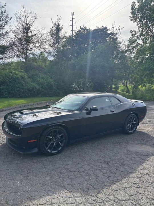 2021 Dodge Challenger 3rd Gen - Image 2 of 21