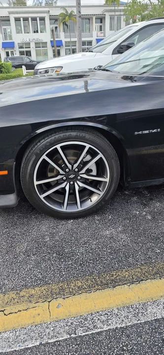2021 Dodge Challenger 3rd Gen - Image 2 of 3