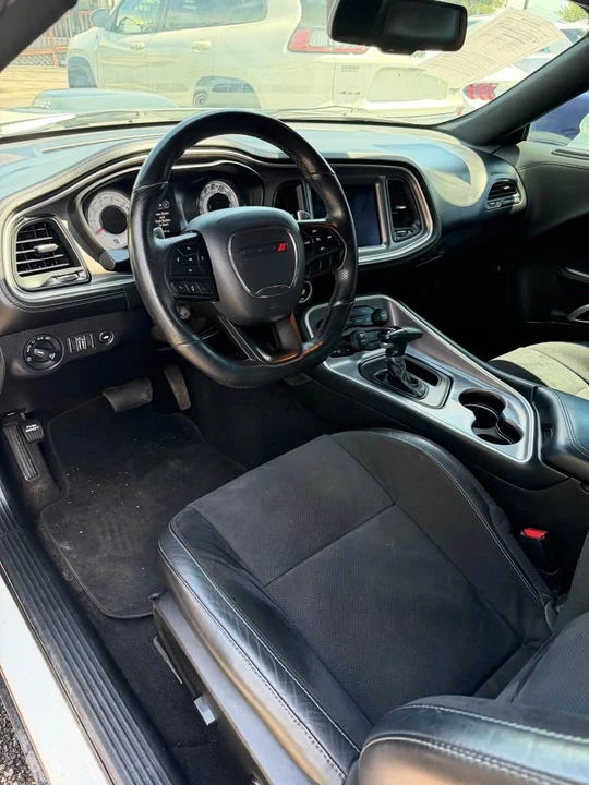2021 Dodge Challenger 3rd Gen - Image 2 of 3