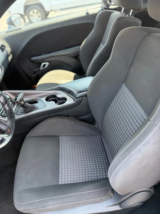2021 Dodge Challenger 3rd Gen - Image 6 of 9
