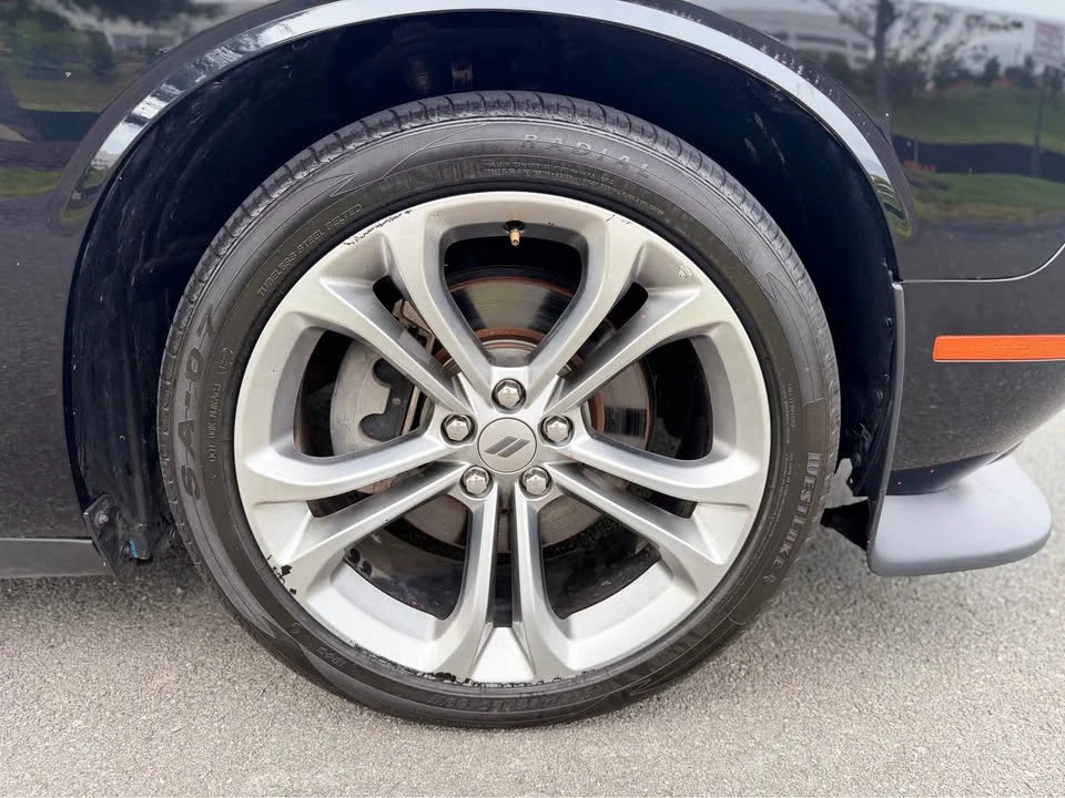 2021 Dodge Challenger 3rd Gen - Image 14 of 17