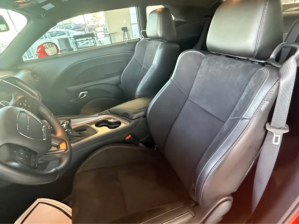 2021 Dodge Challenger 3rd Gen - Image 4 of 8