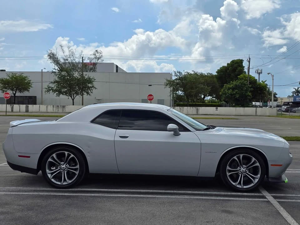 2021 Dodge Challenger 3rd Gen - Image 5 of 17