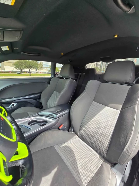 2021 Dodge Challenger 3rd Gen - Image 9 of 17
