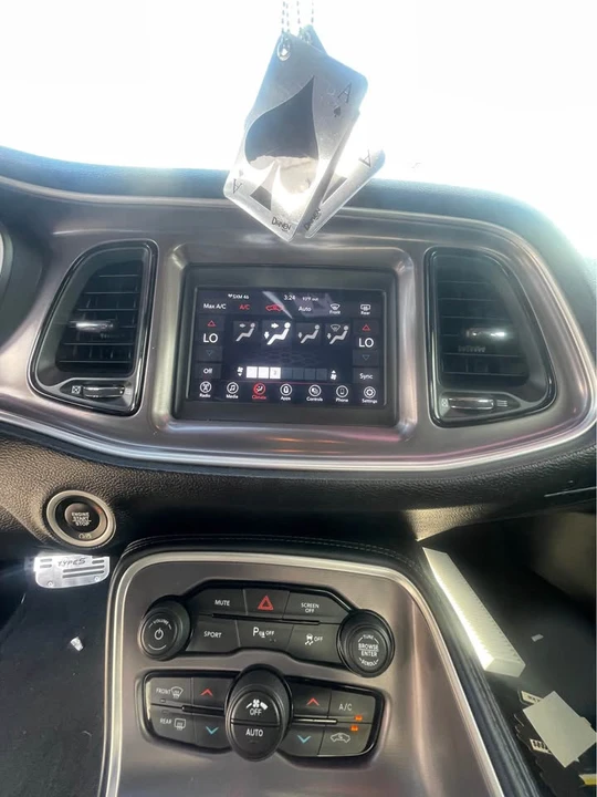 2021 Dodge Challenger 3rd Gen - Image 6 of 9