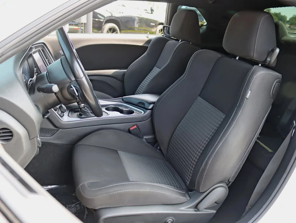 2021 Dodge Challenger 3rd Gen - Image 16 of 20
