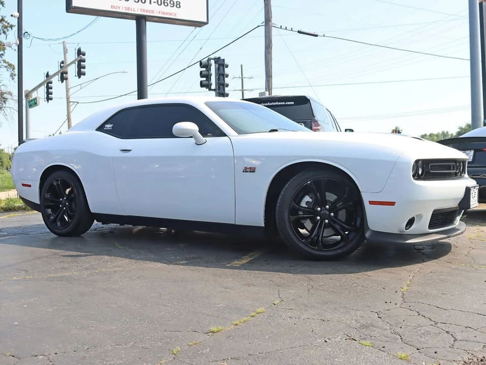 2021 Dodge Challenger 3rd Gen - Image 2 of 20