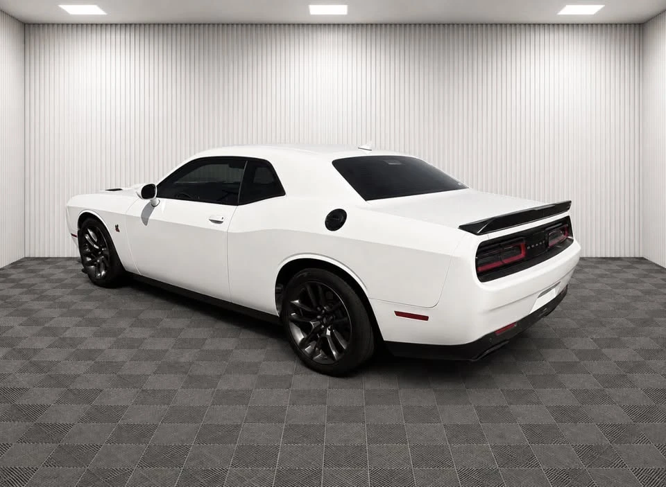 2021 Dodge Challenger 3rd Gen - Image 5 of 20