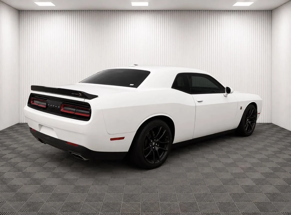2021 Dodge Challenger 3rd Gen - Image 3 of 20