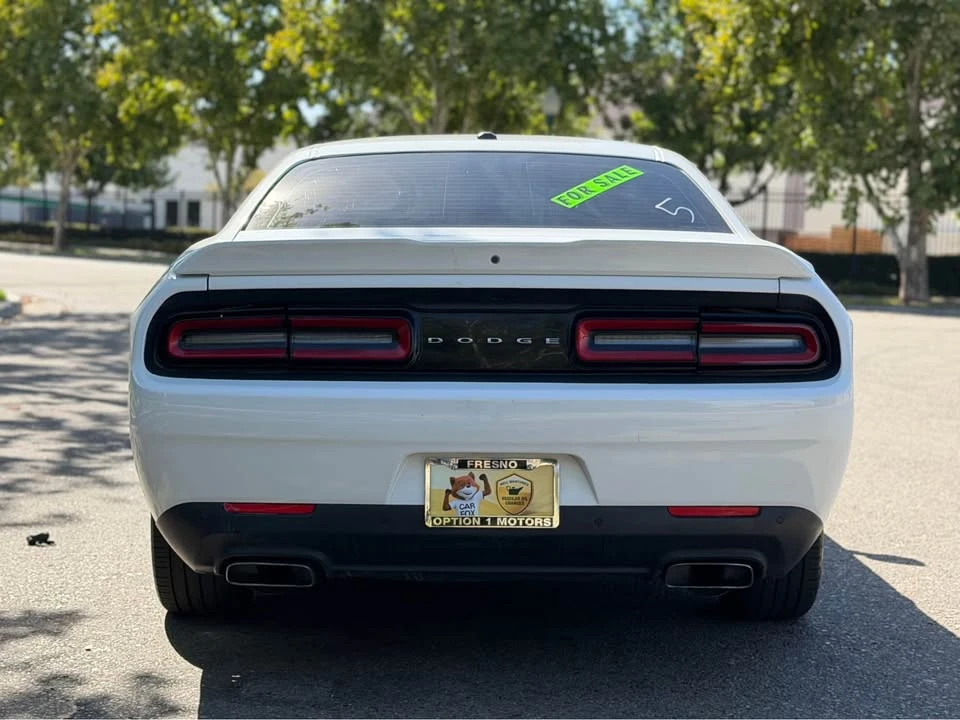 2021 Dodge Challenger 3rd Gen - Image 9 of 16