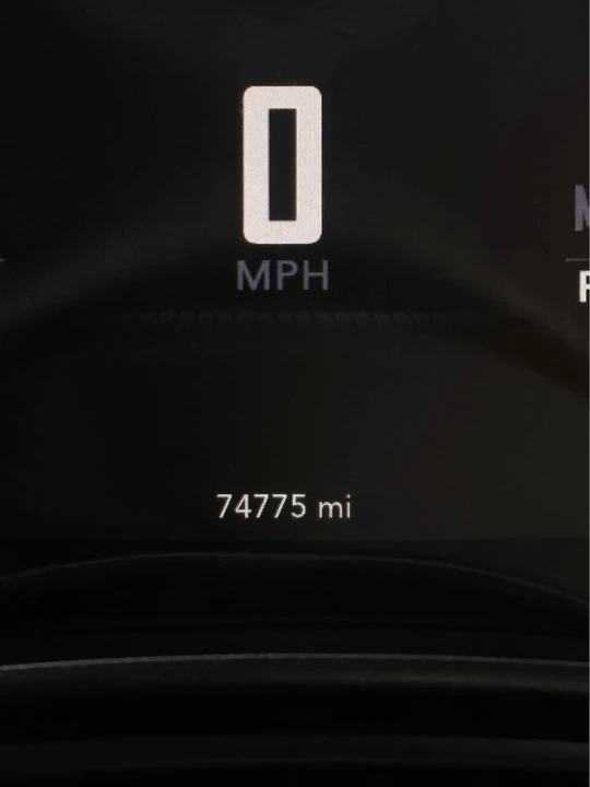 2021 Dodge Challenger 3rd Gen - Image 13 of 17