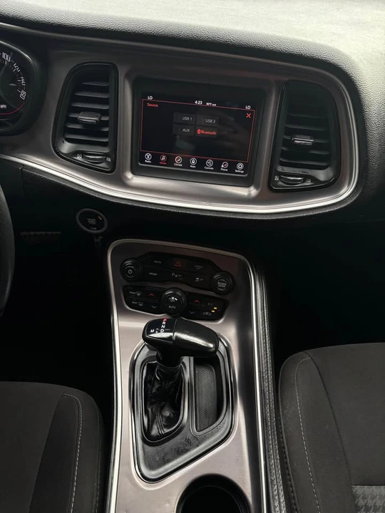 2021 Dodge Challenger 3rd Gen - Image 9 of 17