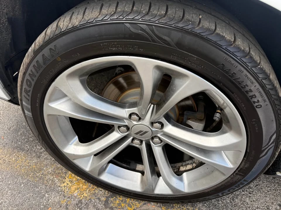 2021 Dodge Challenger 3rd Gen - Image 13 of 16