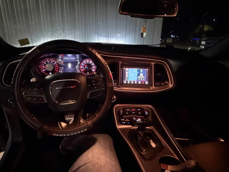 2021 Dodge Challenger - Image 6 of 8